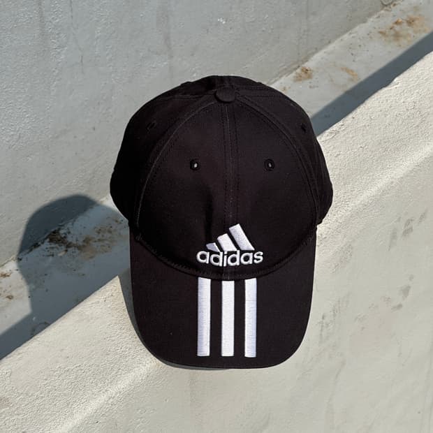 [F] 아디다스 삼선 로고 블랙 볼캡 모자