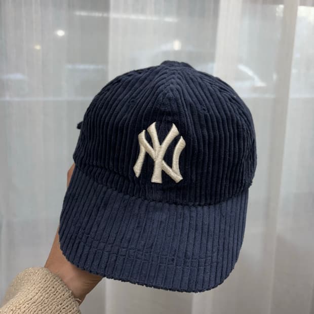 MLB 뉴욕양키스 코듀로이 볼캡 모자
