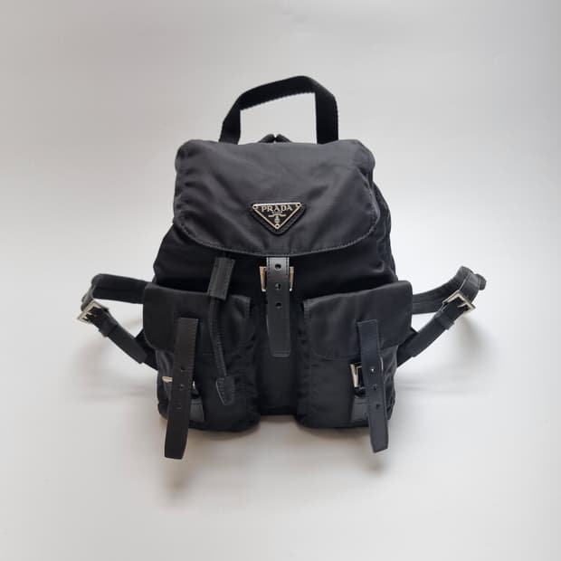 프라다 리나일론 백팩 스몰 (최상급)