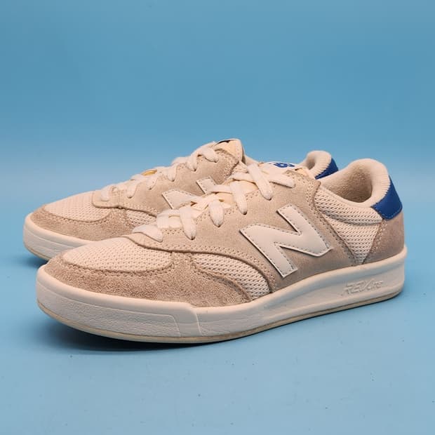 a 뉴발란스 CRT300 운동화 230