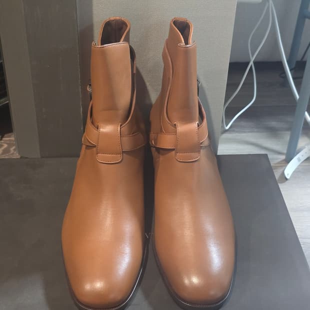 보테가 부츠 세일