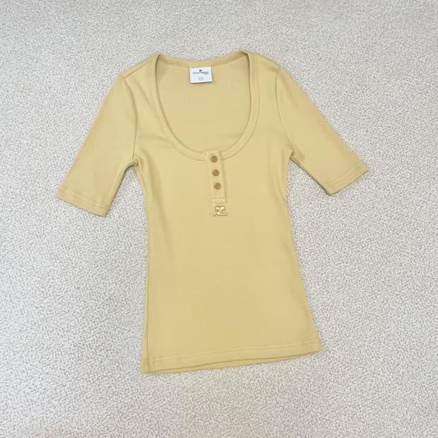 꾸레쥬 유넥 반팔 니트