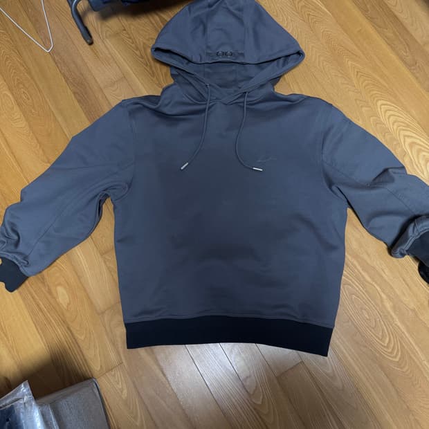 송지오옴므 셔링 후드 판매