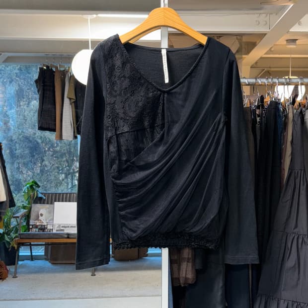 스나오 쿠와하라 레이스 롱슬리브