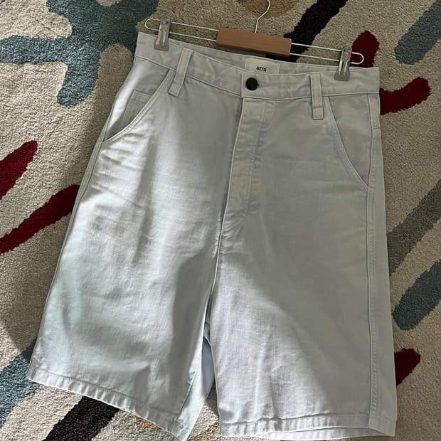 ami shorts 아미 청 반바지
