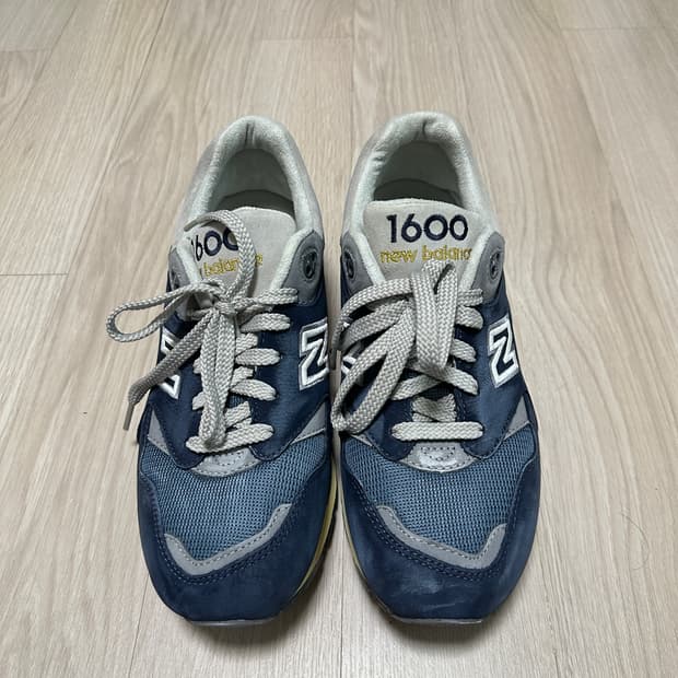 뉴발란스 1600 프리미엄빈티지 네이비컬러 265