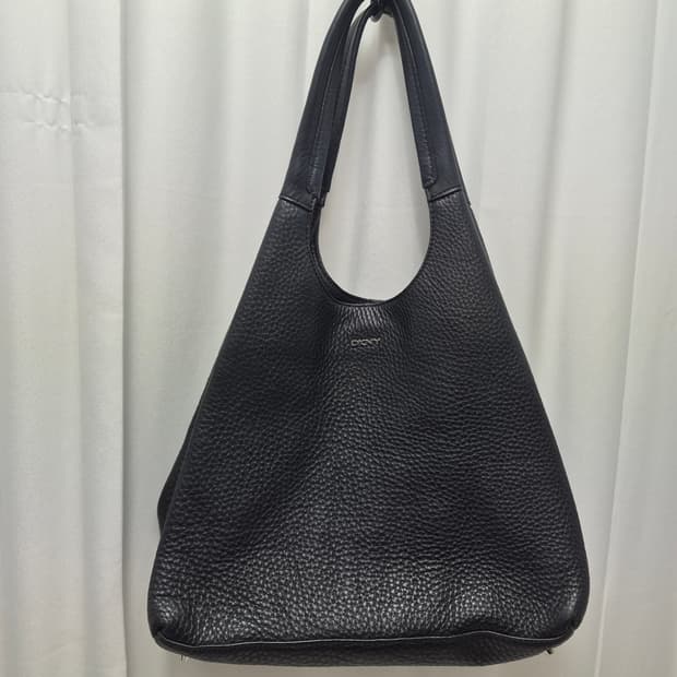 DKNY BLACK PUZZLE 