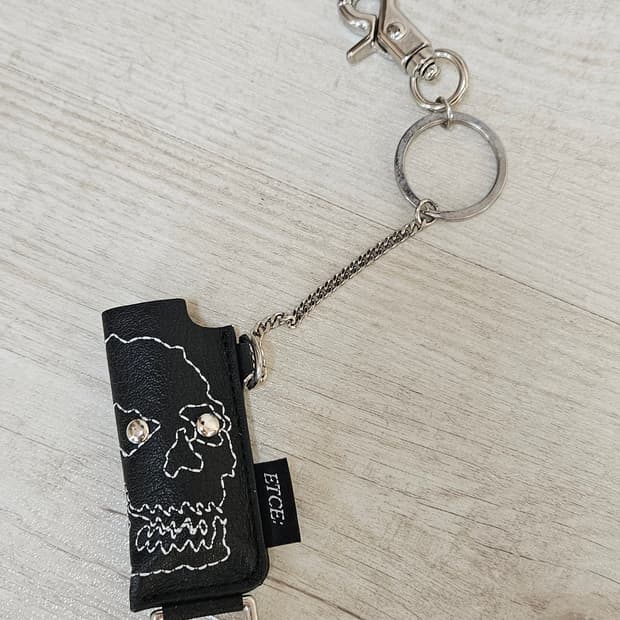 ETCE 스컬 라이터 키링