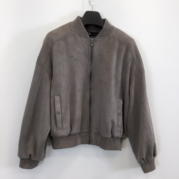 자라 페이크퍼 가먼트 오버 블루종점퍼 M