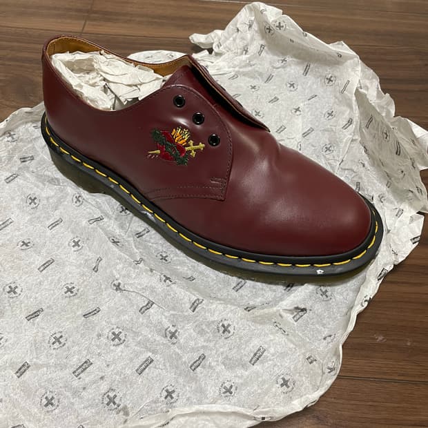 닥터마틴 x 슈프림 1461 빈티지 레드