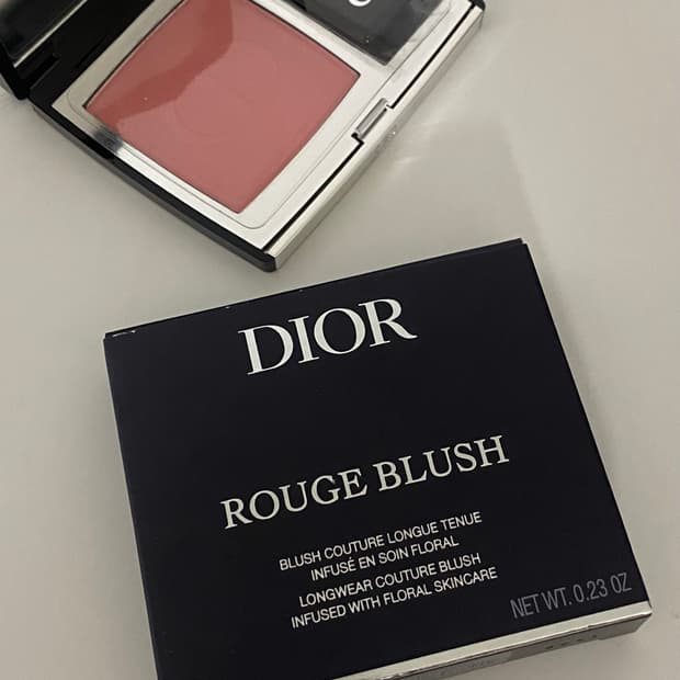 디올 Dior 루즈 블러쉬 핑크 601