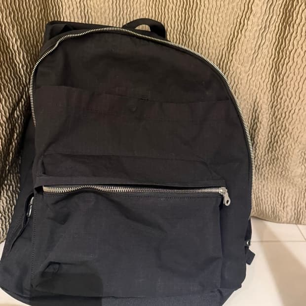 나나미카 블랙 데이팩 백팩