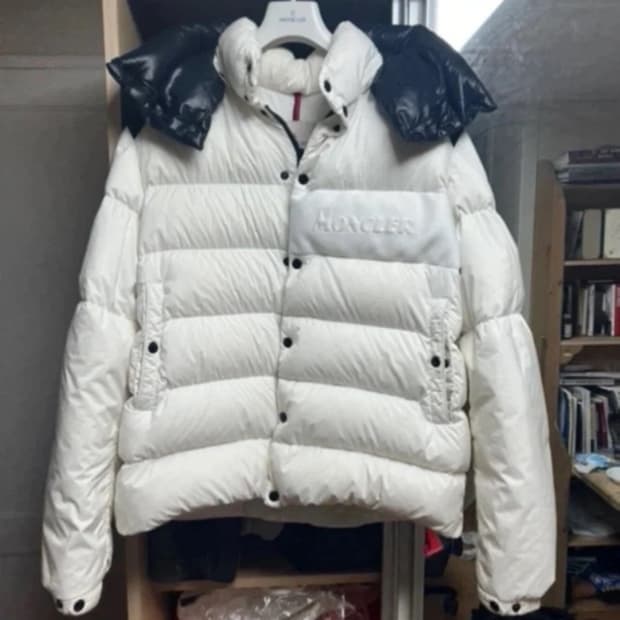 몽클레어 지보토 패딩