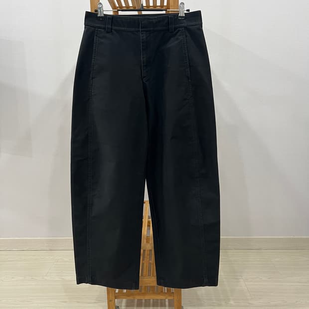 (L) 유니클로 저지배럴레그팬츠 블랙