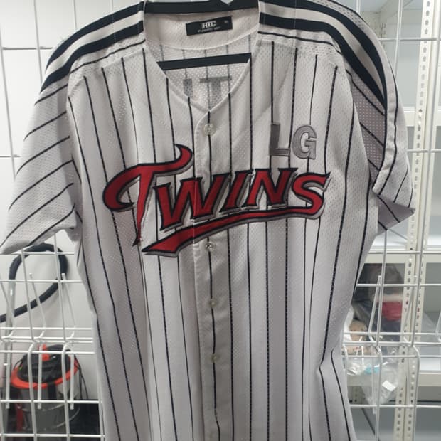 엘지트윈스 유니폼 95사이즈 홈유니폼 95사이즈 유지현 마킹 팝니다 