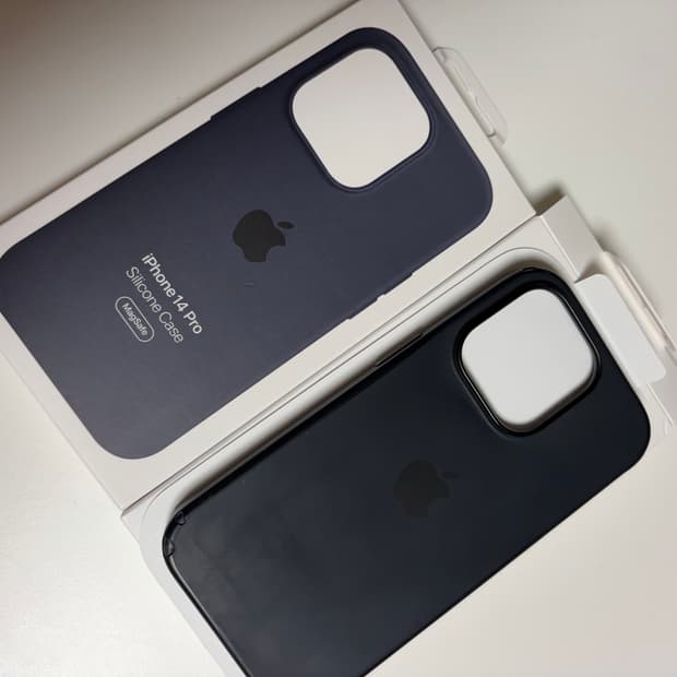 [급처] 아이폰14프로 정품 실리콘케이스 미드나이트 싸게팔아용💙