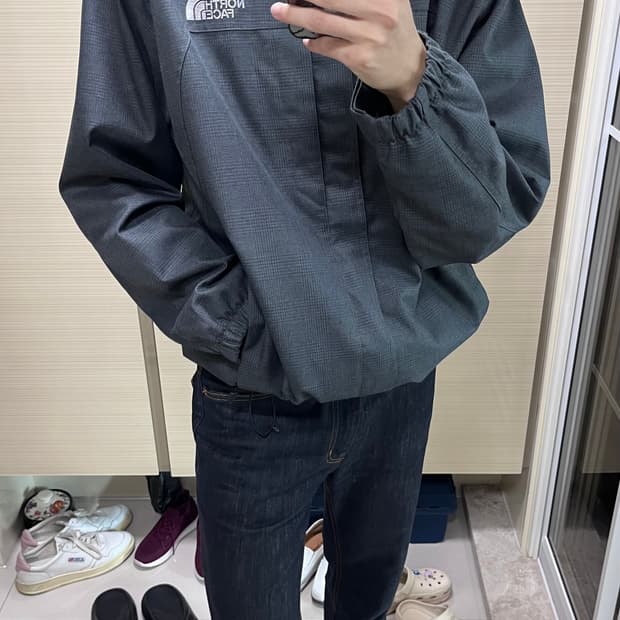 [105] 노스페이스 체크 바람막이 