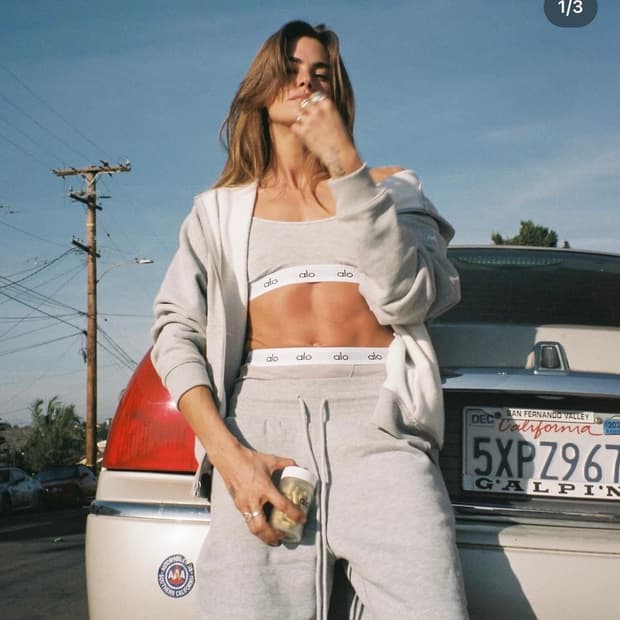 (S) 알로 Alo 하이웨스트 이지 스웻 쇼츠 반바지 그레이