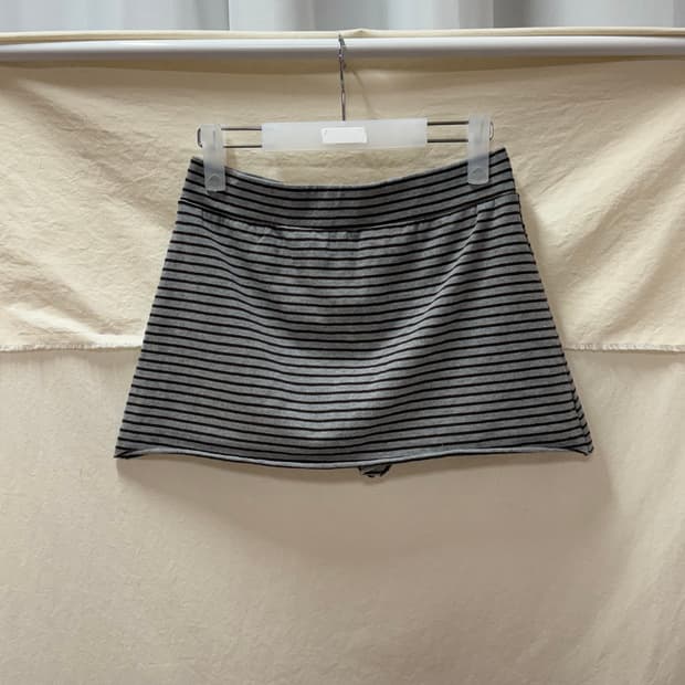브랜디멜빌 스트라이프 스커트