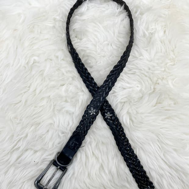 리얼레더 위빙 스터드 버클 벨트