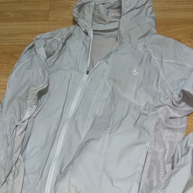 산산기어 크로스헤어 메쉬 바람막이