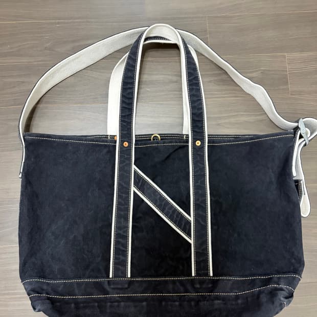 나이스네스 Niceness 레쉬 lesh 토트백 블랙