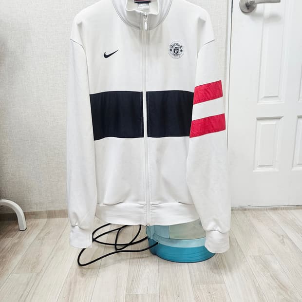 (100~105)L ☆우주매물☆ 나이키 맨유 [흰검빨] 트랙탑져지