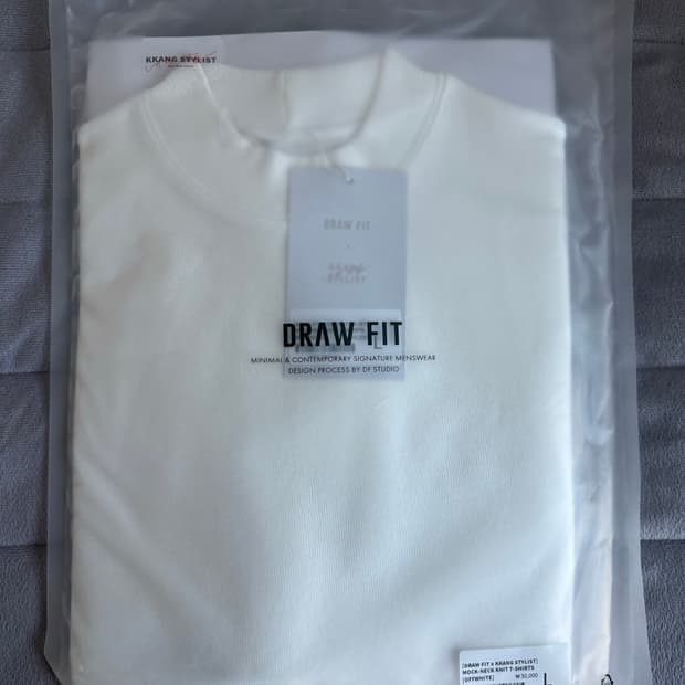 [서강준 착용] 드로우핏 모크넥 티셔츠 오프화이트 L