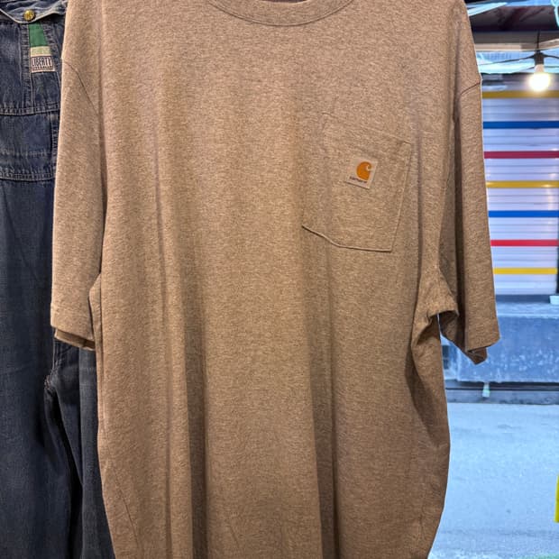 칼하트 그레이 반팔 티셔츠