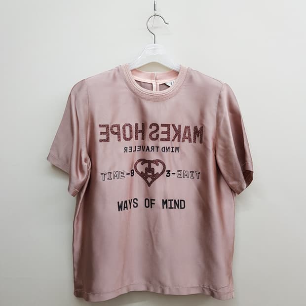 한섬 타임 2022 로고 글리터 티셔츠 82-94-160사이즈