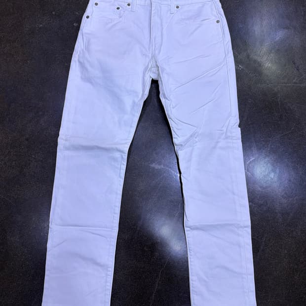 리바이스 502 레귤러 테이퍼드핏 화이트진 데님팬츠 30