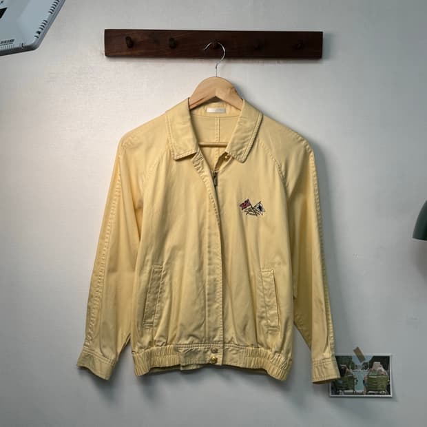 8-90s 버버리 자켓/O72