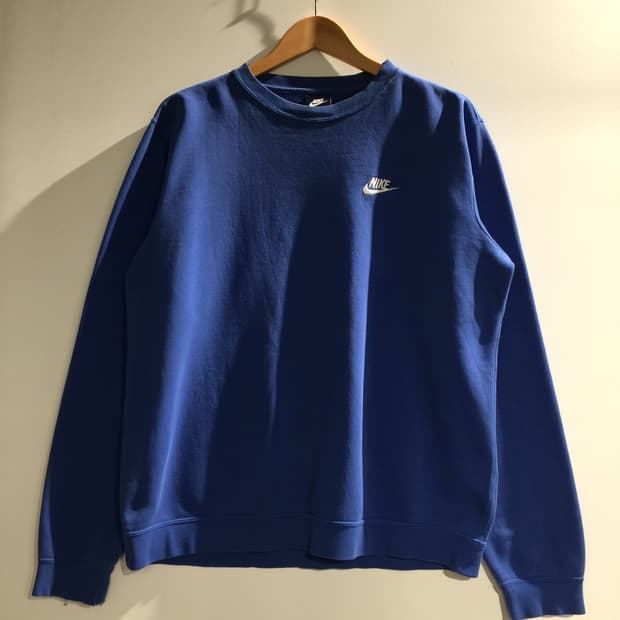 Nike 스우시 맨투맨