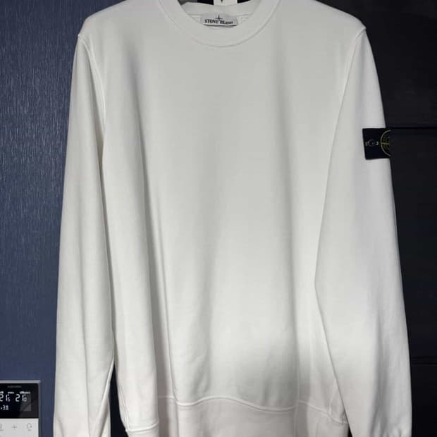 스톤아일랜드 맨투맨 XL (새상품급)