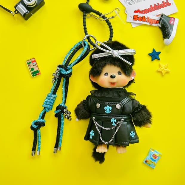 (62) 정품 몬치치 👕🖤커스텀 블랙 레더 원피스키링