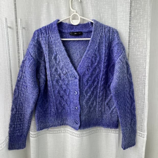 망고 퍼플 케이블 니트가디건