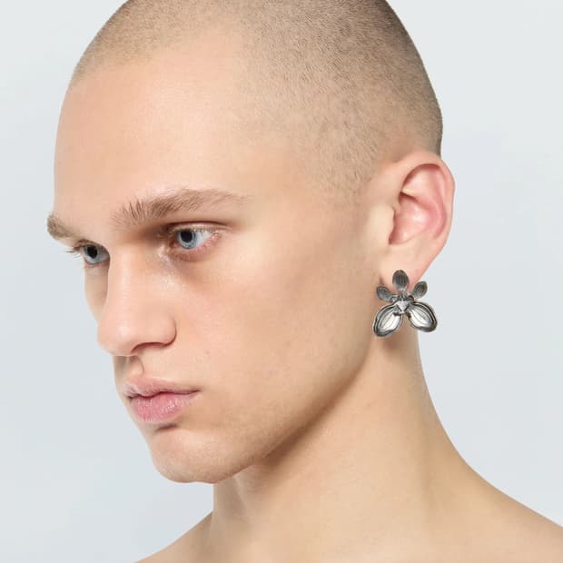 쿠시코크 KUSIKOHC FLOWER SINGLE EARRING 귀걸이
