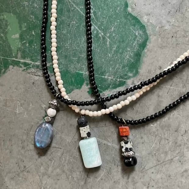 베고니아 핸드메이드 목걸이