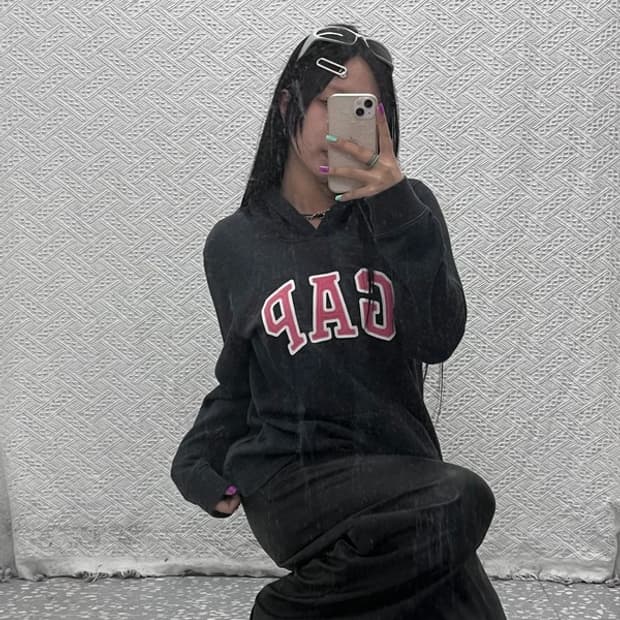 갭 올드스쿨 자수로고 빈티지무드 약기모 후드티 L C06843