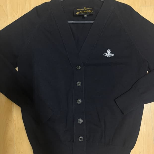 비비안웨스트우드 앵글로매니아 가디건