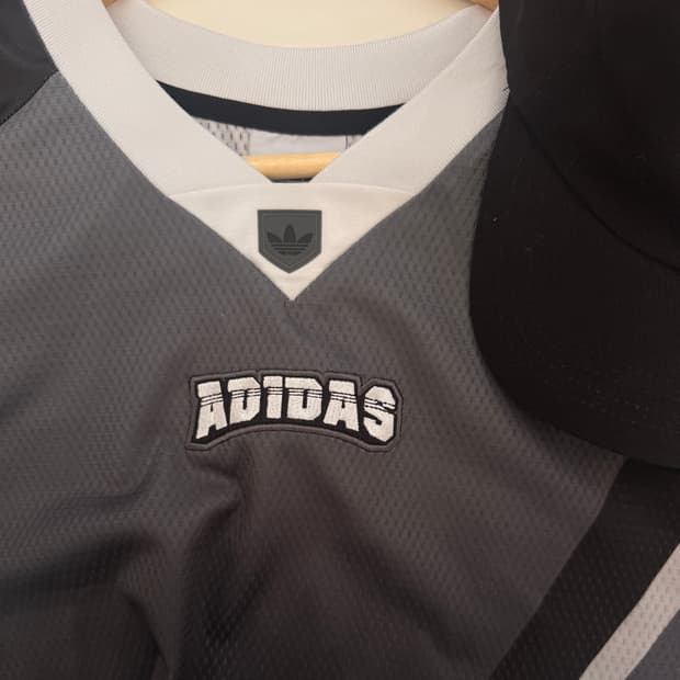 아디다스(Adidas) 아딜레늄 시즌3 반팔 저지