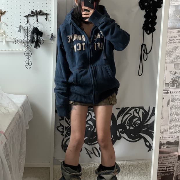 • Abercrombie Navy Wolf fur Hoodie zip-u