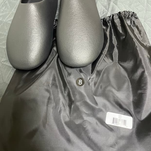 YZY SL-01 BLACK 8 size