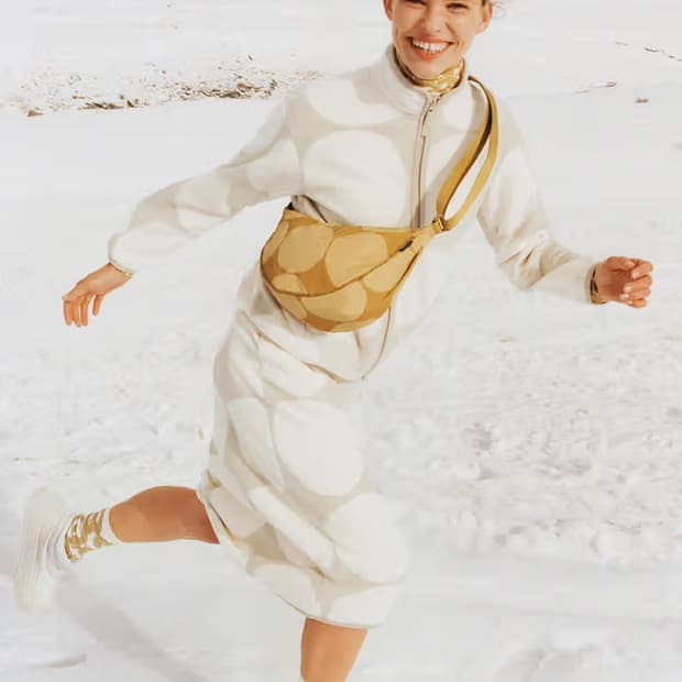 마리메꼬 유니클로 미니 숄더백 (beige)