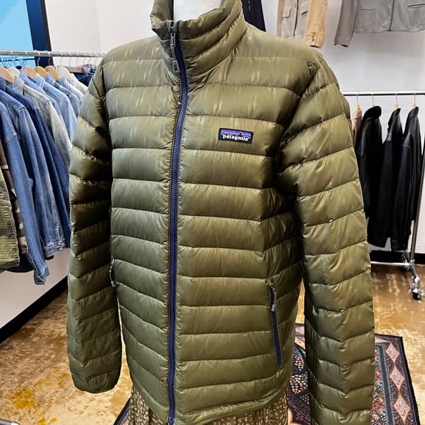 파타고니아 다운 스웨터 경량 패딩 올리브