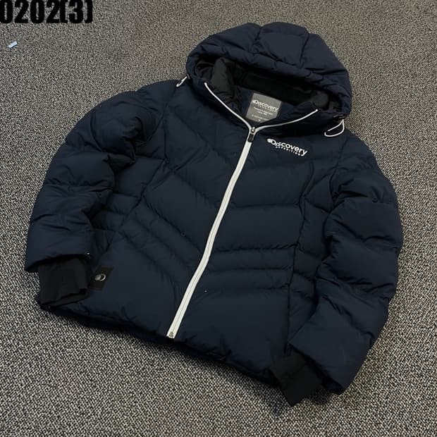 디스커버리 패딩 점퍼