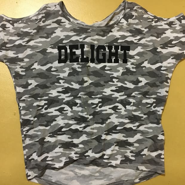 스트릿 펑크 밀리터리 무늬 상의 반팔 여성