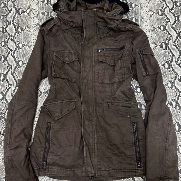 “Tornado Mart” 00’s grunge Mood Bono Hoo