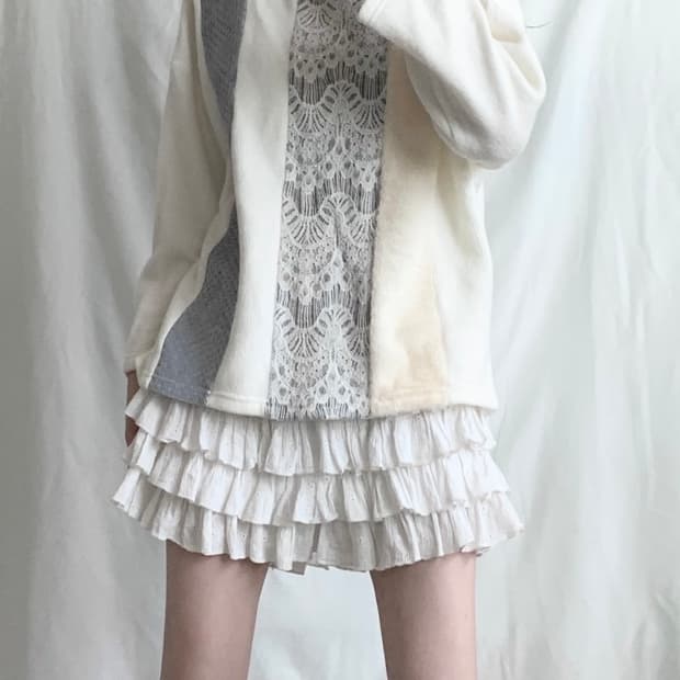 블루 레이스패치 엔틱풍 니트