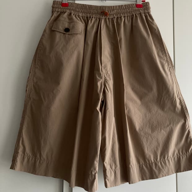 스튜디오 니콜슨 숏츠 